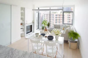 Créer un espace ouvert dans un salon salle à manger de 20m2