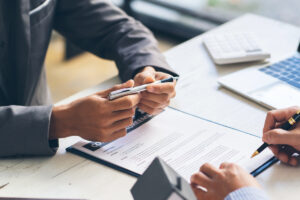 Préparer un dossier complet pour un bail mobilité à Paris