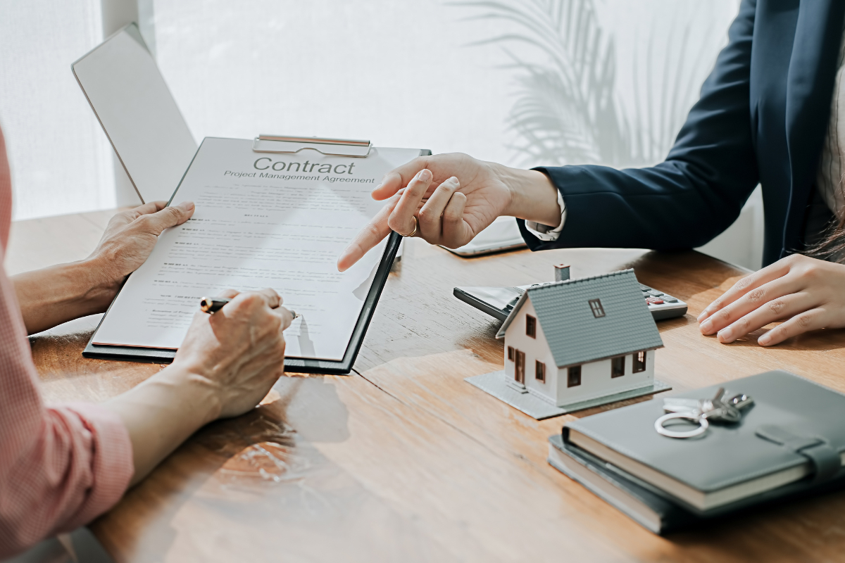 Financer une maison avec travaux : le rôle souvent méconnu du courtier immobilier